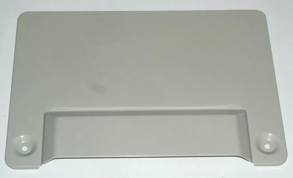 Graue Abdeckung mit Aussparung und Befestigungslöchern, geeignet für die Montage an einem Heizsystem von Daikin.